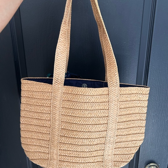 ☀️NEW Draper James Woven Shoulder Bag with Navy Yellow Bow NWT - Picture 6 of 8